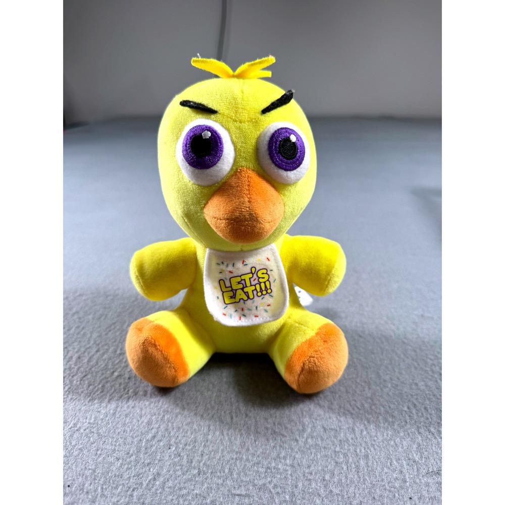 Five Nights At Freddy's Chica Plush Funko 2016 Let's Eat Yellow FNAF Stuffed Toy